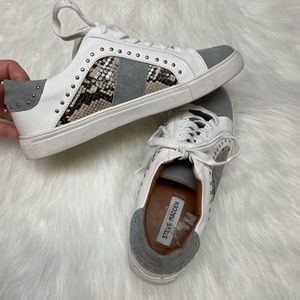 Steve Madden White Gray Snake-Print Sneakers